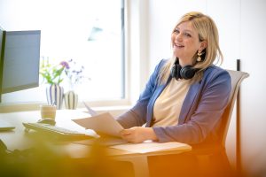 Contact, accountant, boekhouder, dossierbeheerder